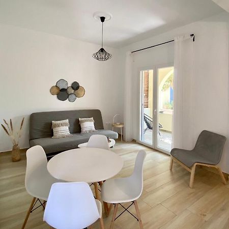 Batsi Seaside Apartment Exterior foto